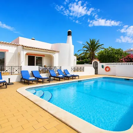 Rose - Com Piscina Aquecivel E Bbq Em