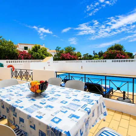 Rose - Com Piscina Aquecivel E Bbq Em
