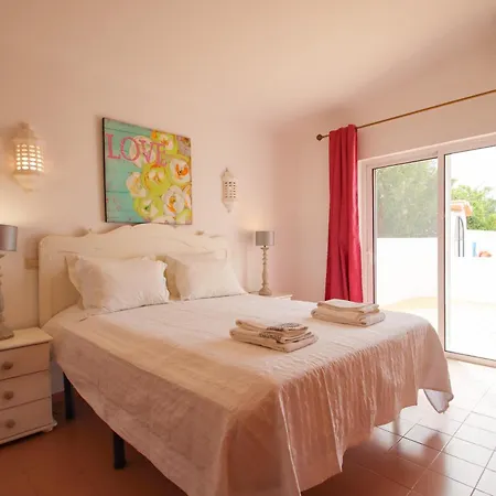 Rose - Com Piscina Aquecivel E Bbq Em *