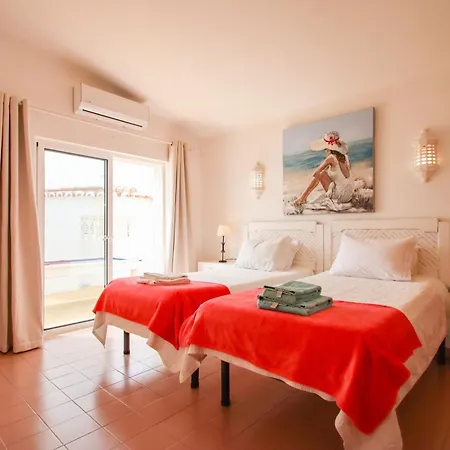Villa Rose - Com Piscina Aquecivel E Bbq Em Carvoeiro (Lagoa)